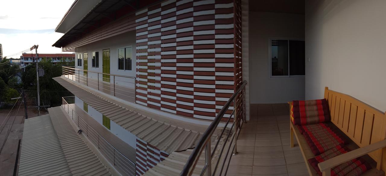 Greenhouse Apartment Nakhon Phanom Exterior foto